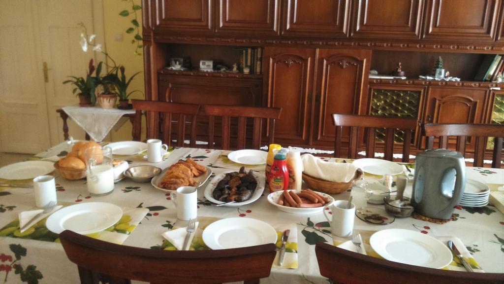 Koelcsey Kuria Vendeghaz Hotel Szatmarcseke ภายนอก รูปภาพ